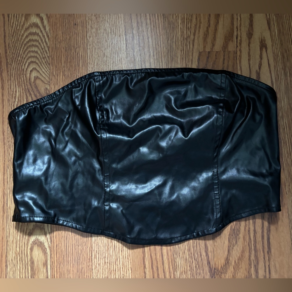 Leather top, Size: L, Color:black, Brand:Wild Fable